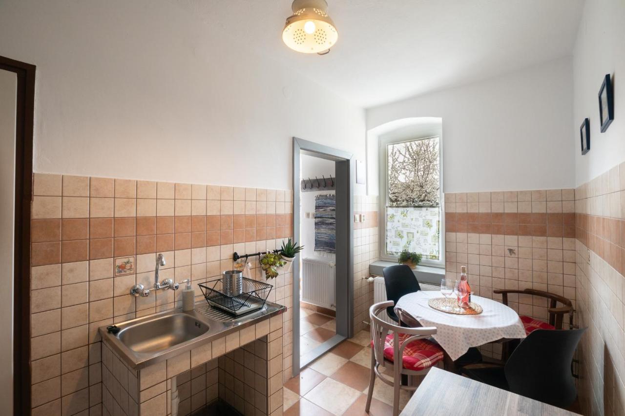 Milio Apartman Badacsony Lägenhet Badacsonytördemic Exteriör bild